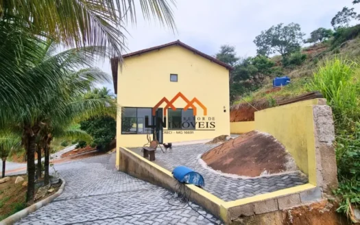 Sítio em Governador Valadares com poço, piscina e mais