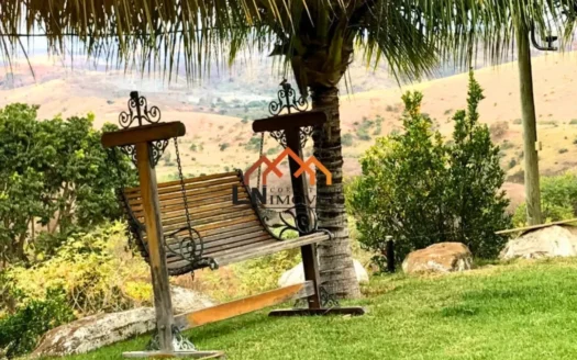 Sítio em Governador Valadares com poço, piscina e mais