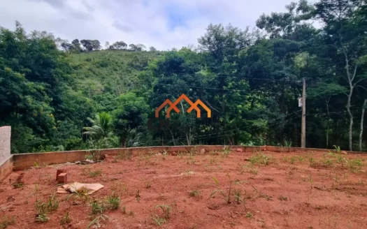 Sítio em Governador Valadares com 6 alqueires