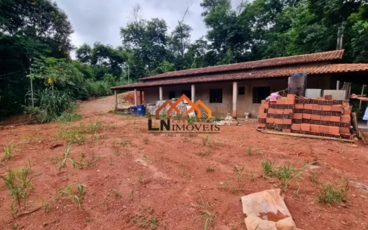 Sítio em Governador Valadares com 6 alqueires