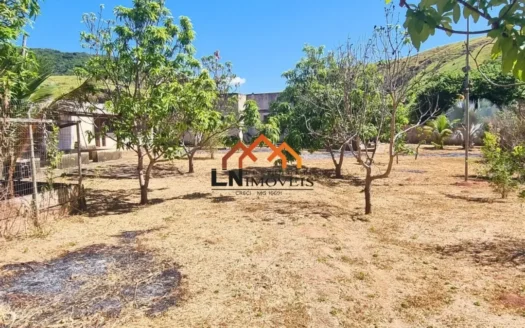 Chácara à Venda no Cherokee com 3 Quartos e 2.000m²