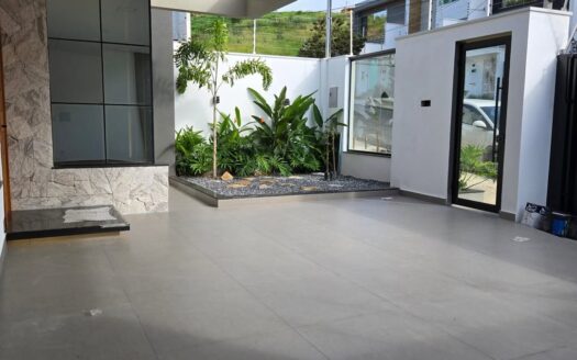 Casa no bairro Lagoa Santa em Governador Valadares, MG