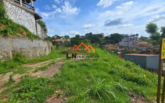 Lote no bairro Braúnas em Governador Valadares