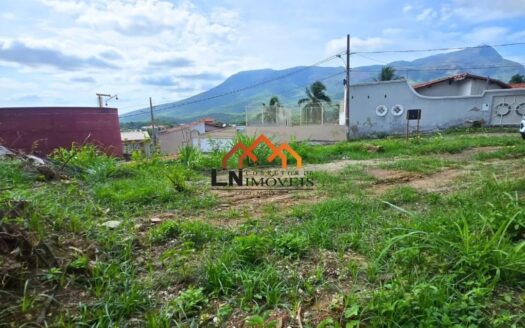 Lote no bairro Braúnas em Governador Valadares