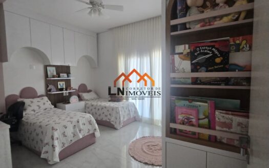 Casa no condomínio Retiro dos Lagos em Governador Valadares